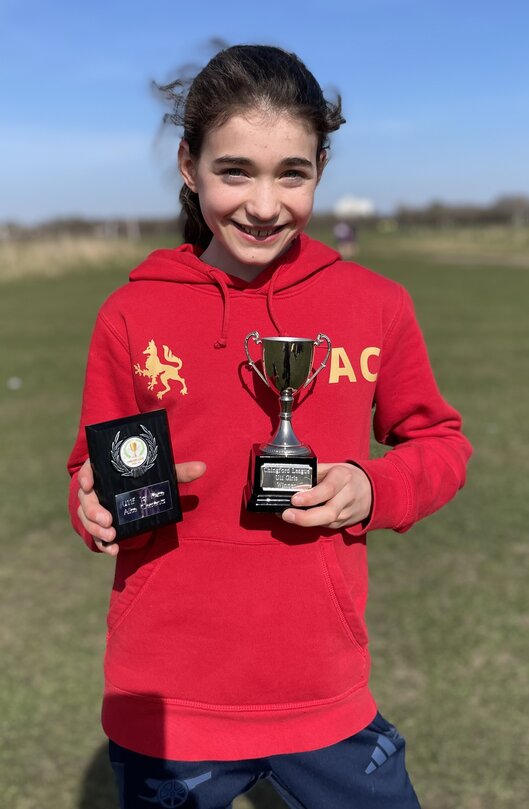 The M17 team, who finished 2nd at Wanstead Flats (left) and Alice Clements